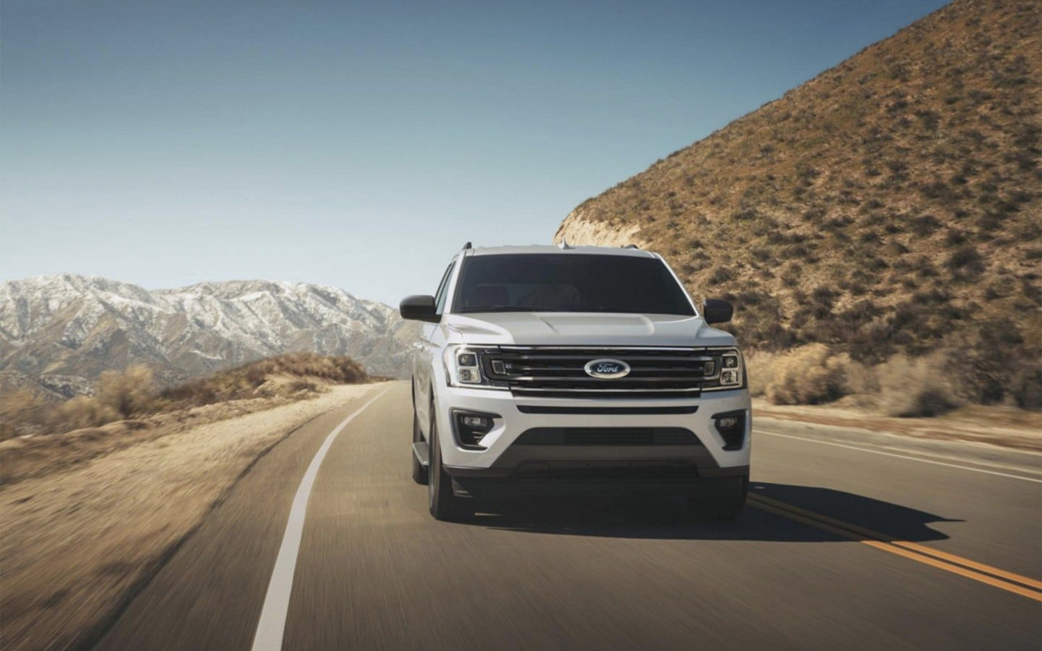 Comparison GMC Yukon Denali 2021 vs Ford Expedition XL STX 2021